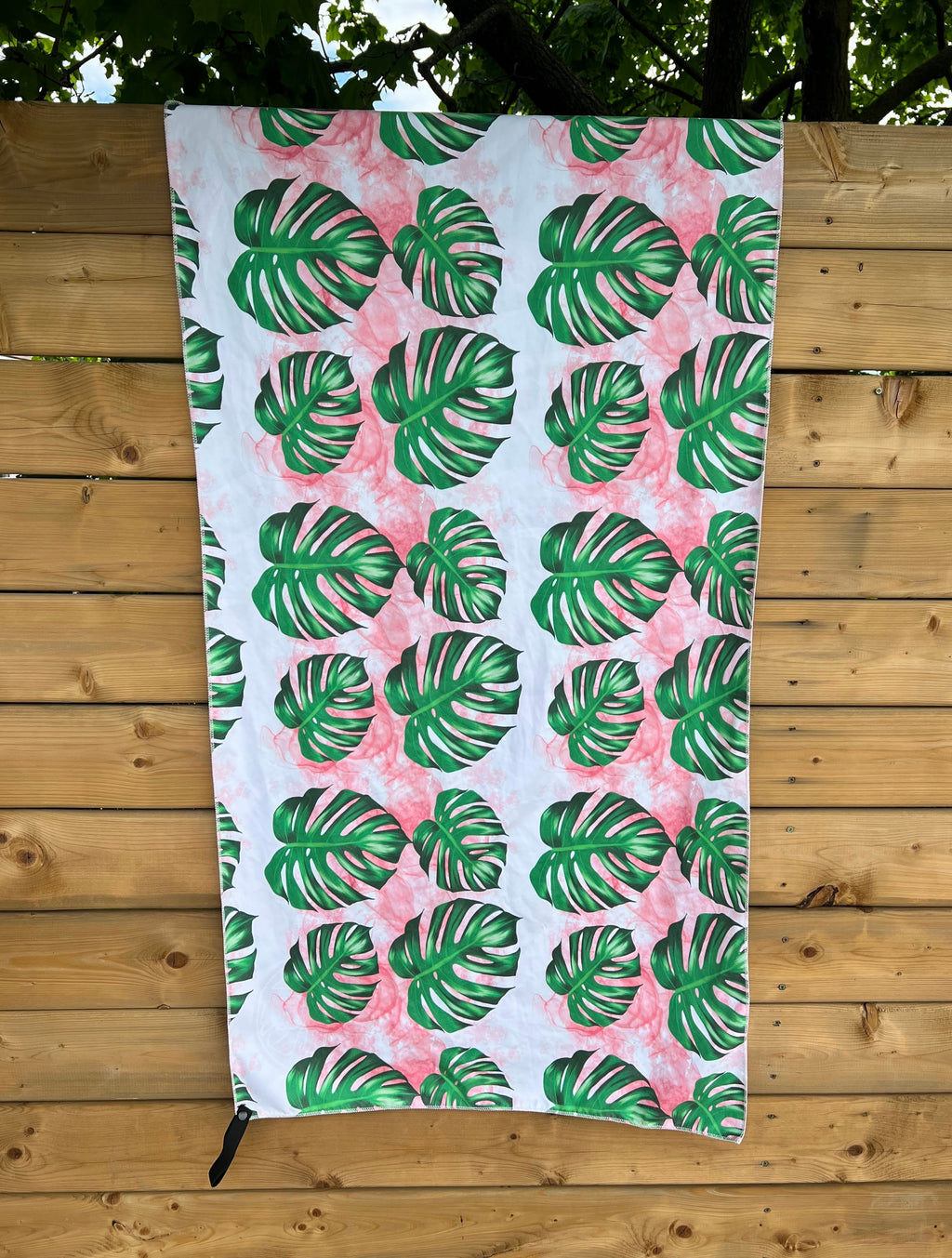 "Botanical" microfiber sports towel